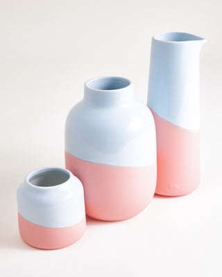 Pinguim - Carafe light blue, pink