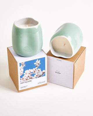 João - Scented candle Soft Bloom sage light blue