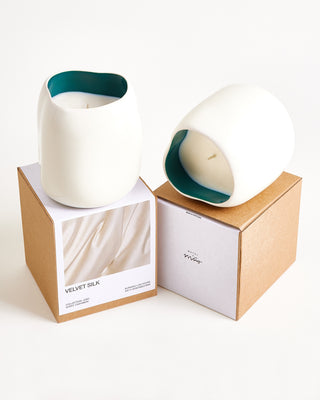 João - Scented candle Velvet Silk sand dark green