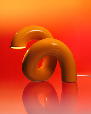 Motel a Miio x Ju Schnee Keramiklampe orange