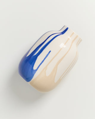 Nuno Vase M drip sand blau