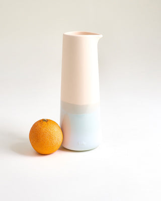 Pinguim - Carafe light blue sand